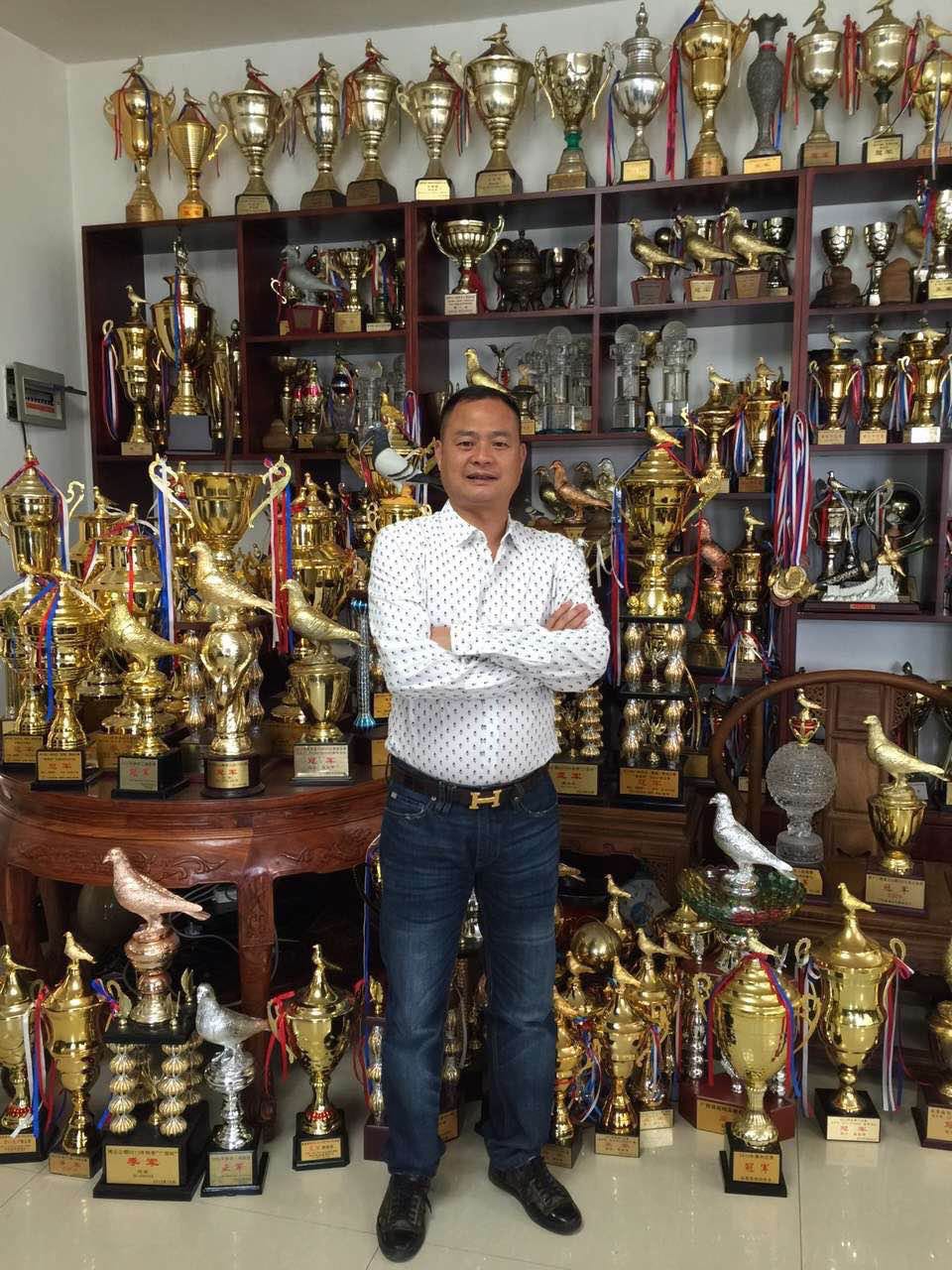 >> 查看拍卖商品